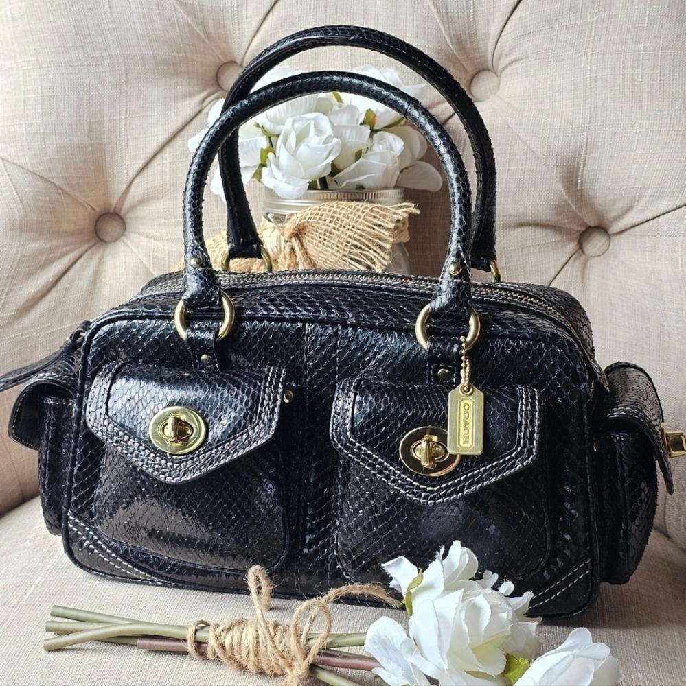 Vintage Coach Genuine Python Gallery Pocket Sachel # 8A84 ( Black ) - Picture 15 of 16